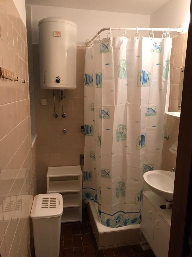 Jurisic Apartments ノヴァリャ エクステリア 写真