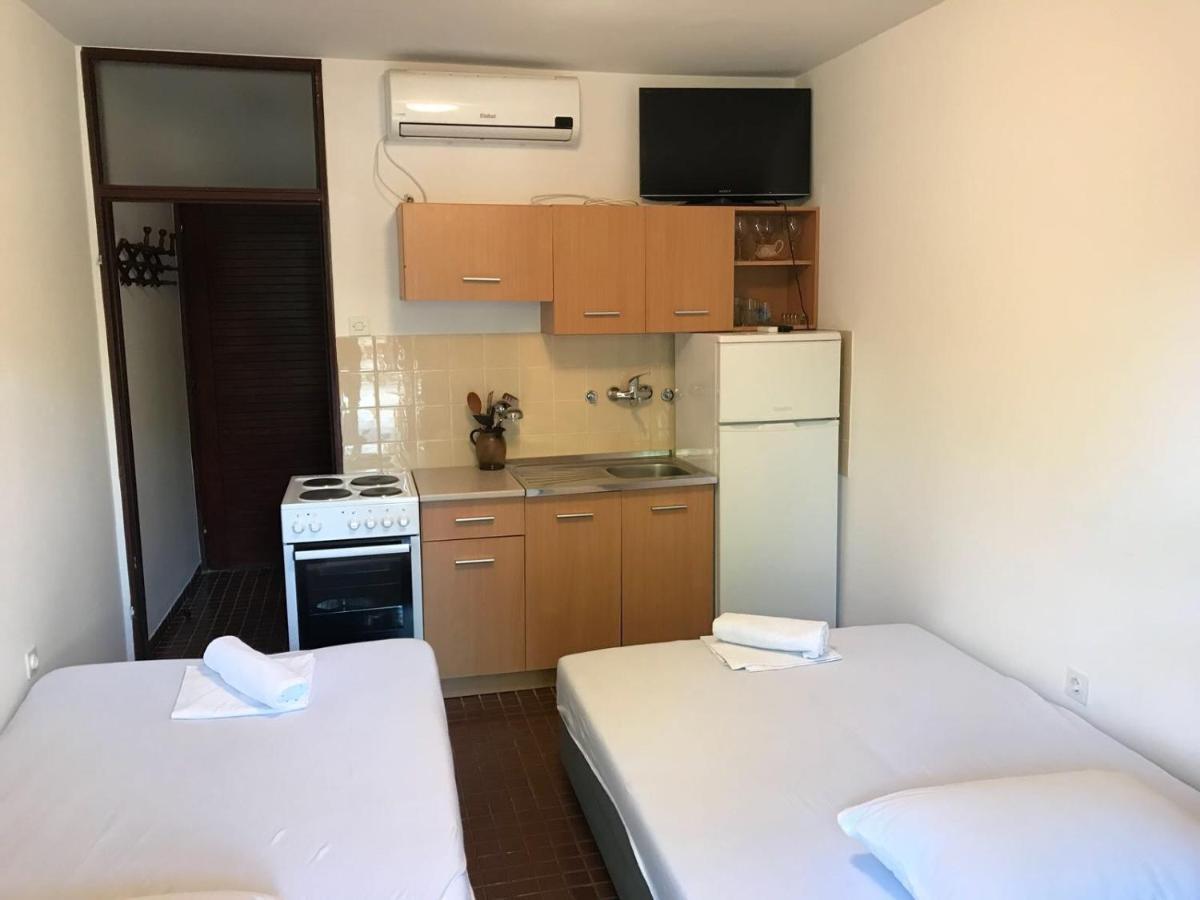 Jurisic Apartments ノヴァリャ エクステリア 写真
