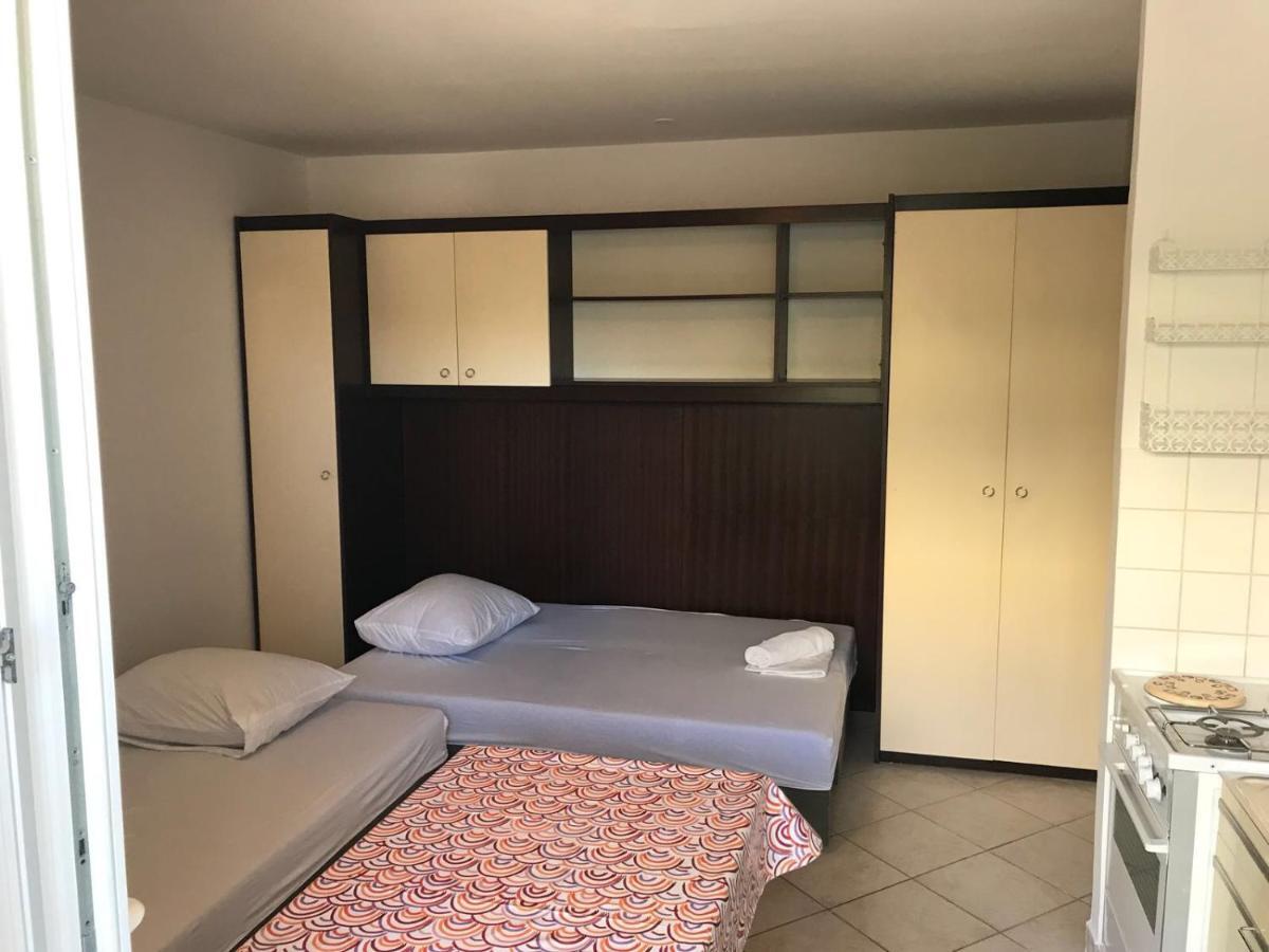 Jurisic Apartments ノヴァリャ エクステリア 写真