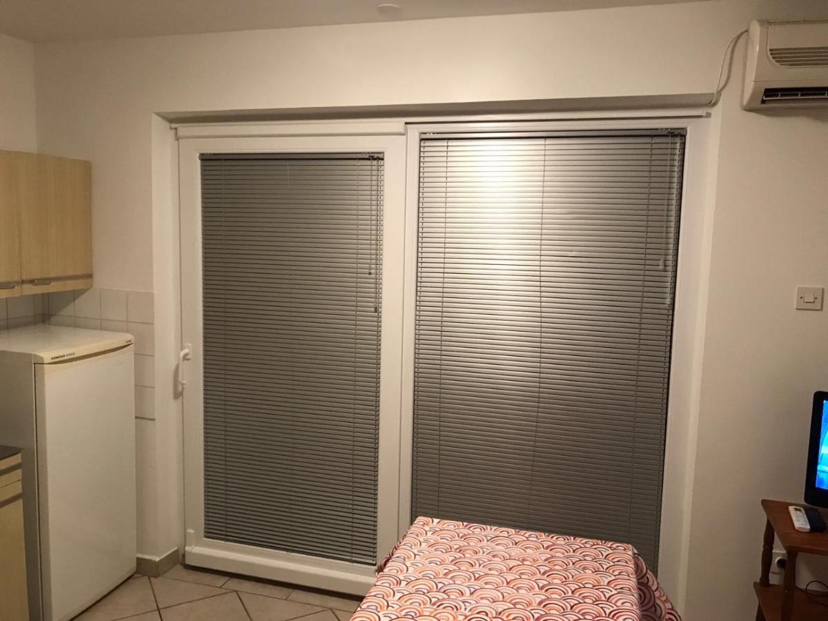 Jurisic Apartments ノヴァリャ エクステリア 写真